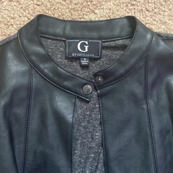 Brand: G by Giuliana
Size: S
Color: black - Picture 2 of 3
